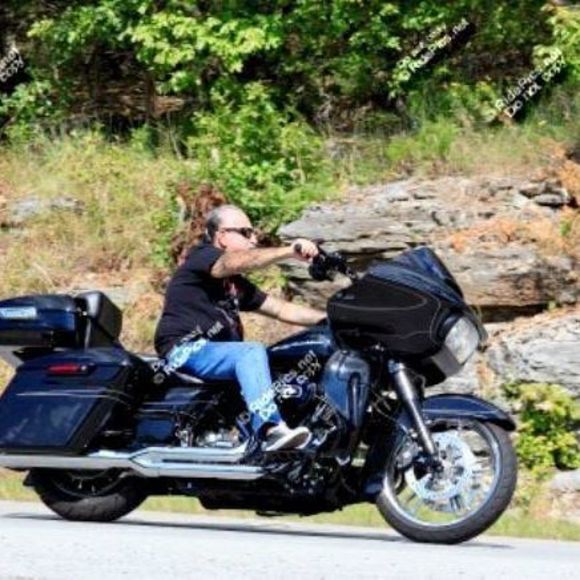 Meet your Posher, Ted - Picture 1 of 1